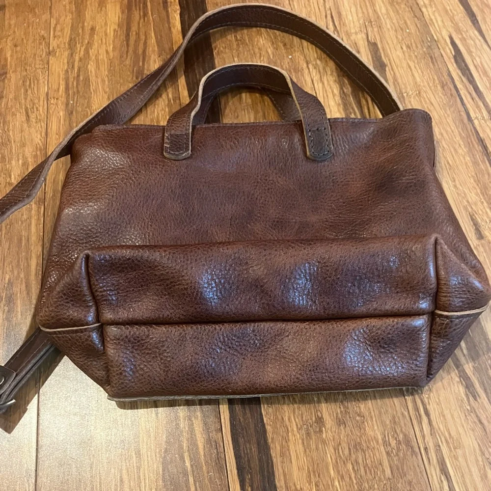Portland Leather Goods Badlands Mini Zip Crossbody - Picture 2 of 5
